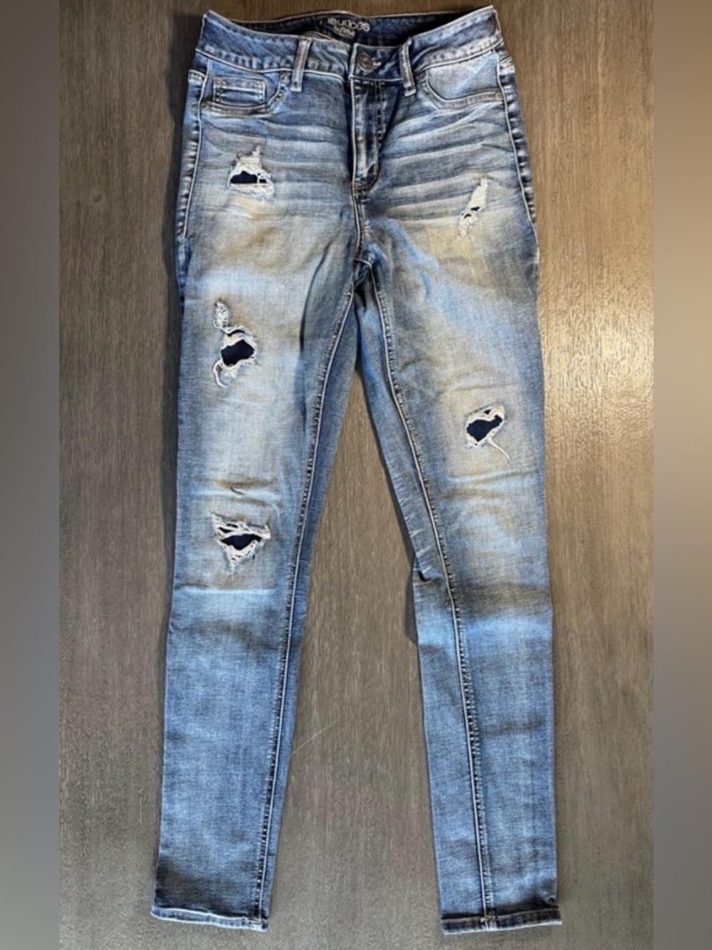 Maurice’s High Rise Distressed Skinny Jeans S